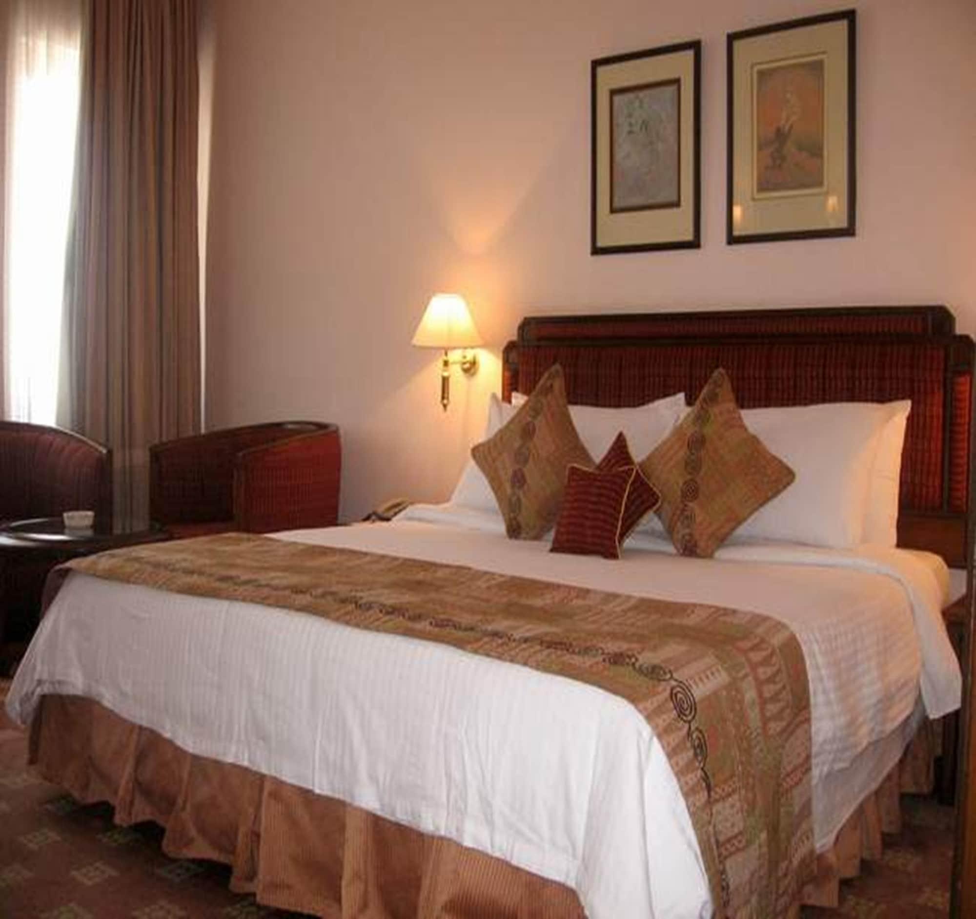 Peerless Hotel Kalkata Pokoj fotografie