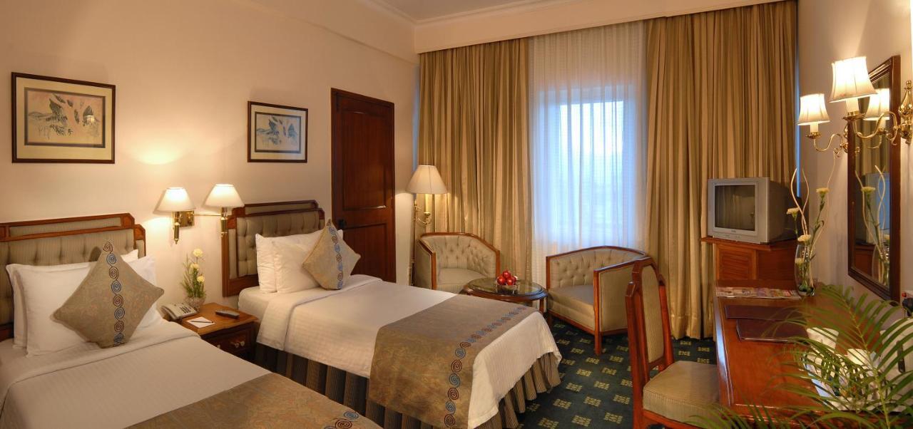 Peerless Hotel Kalkata Pokoj fotografie